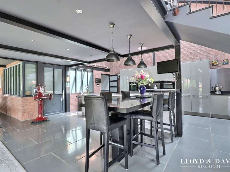 Maison Morigny-Champigny - 4 chambres - 750m²