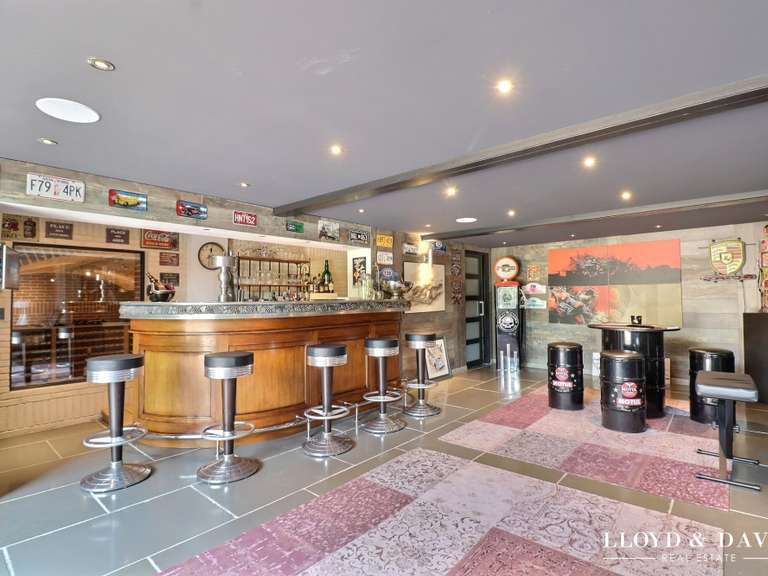 Maison Morigny-Champigny - 4 chambres - 750m²