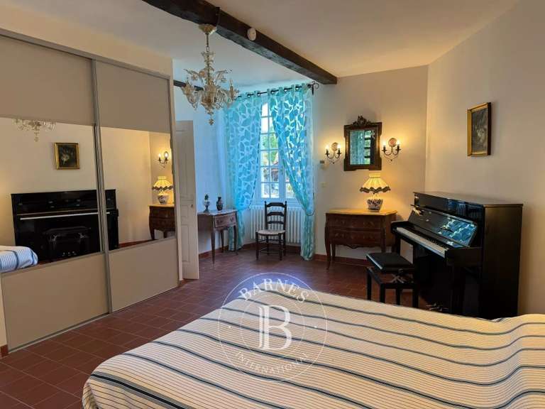 House Morlaàs - 7 bedrooms - 268m²
