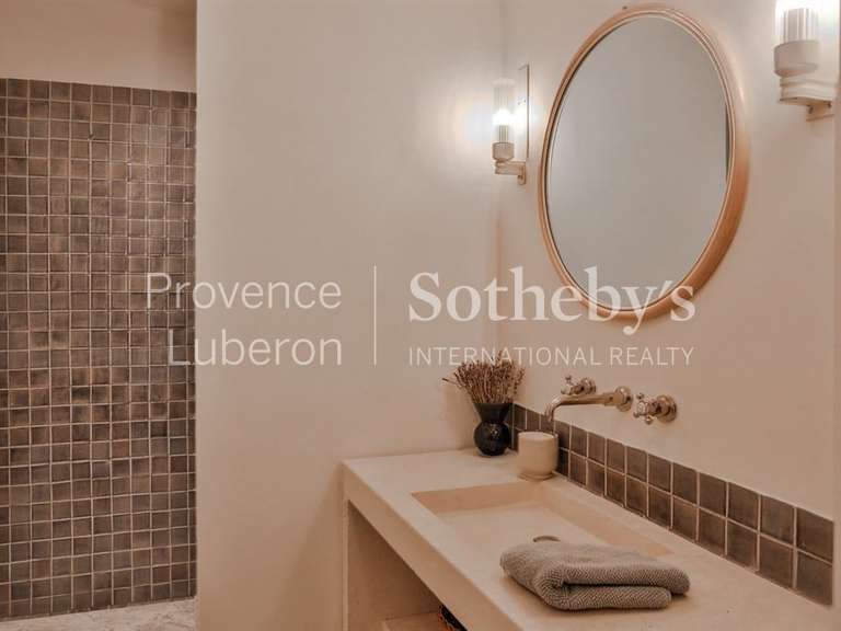 Maison Mormoiron - 8 chambres - 400m²