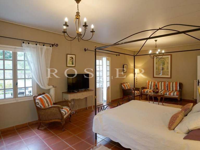 Maison Mormoiron - 7 chambres - 496m²