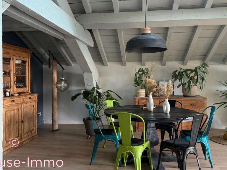 Appartement Mornant - 5 chambres - 189m²