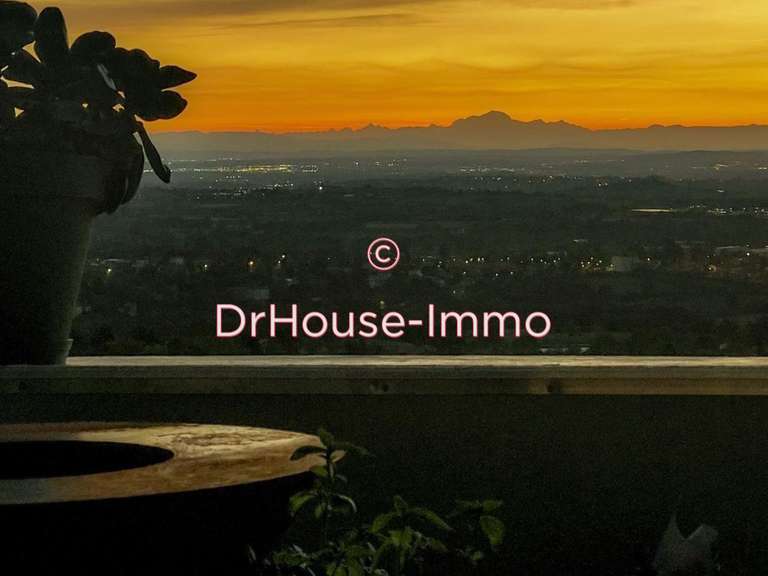 Appartement Mornant - 5 chambres - 189m²