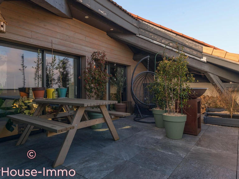 Appartement Mornant - 5 chambres - 189m²