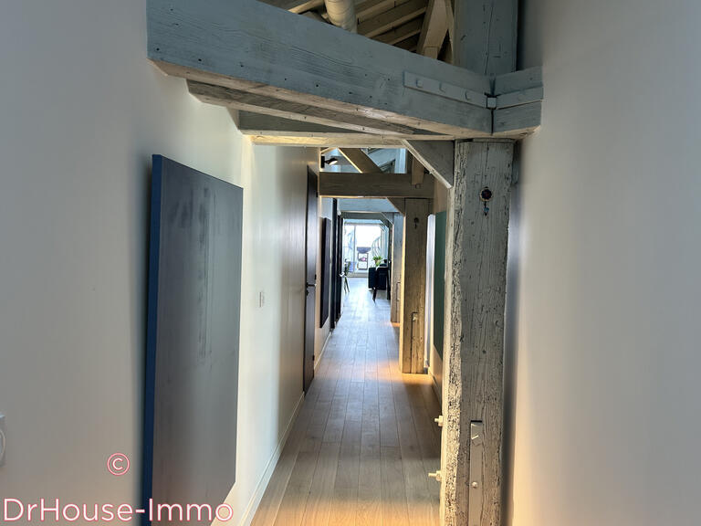 Appartement Mornant - 5 chambres - 189m²