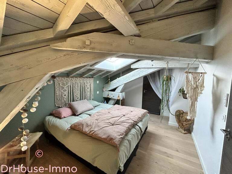 Appartement Mornant - 5 chambres - 189m²