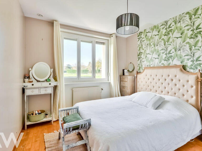 Villa Mornant - 4 bedrooms - 157m²