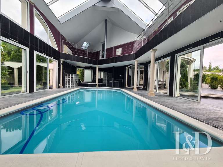 House Morsang-sur-Seine - 4 bedrooms - 574m²