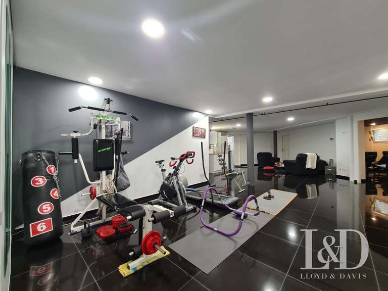 House Morsang-sur-Seine - 4 bedrooms - 574m²