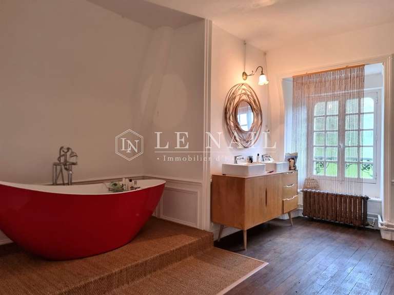 Château Mortagne-au-Perche - 9 chambres - 602m²