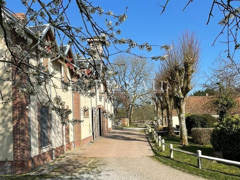 Château Mortagne-au-Perche - 9 chambres - 602m²