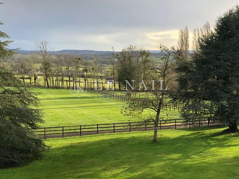 Château Mortagne-au-Perche - 9 chambres - 602m²