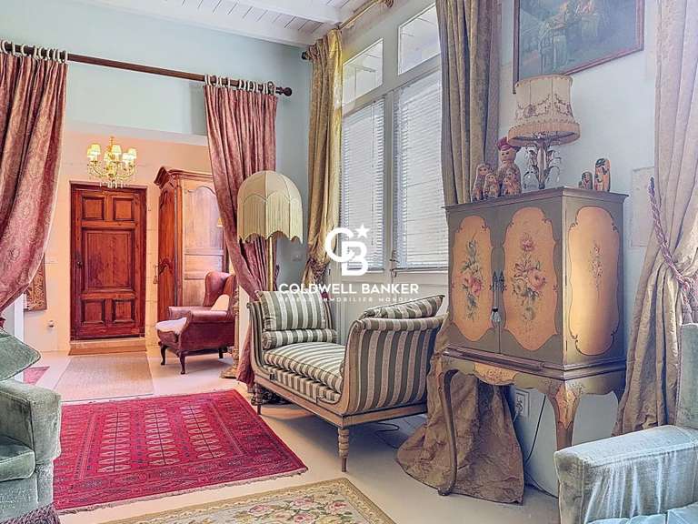 Maison Mortagne-sur-Gironde - 5 chambres - 5340m²
