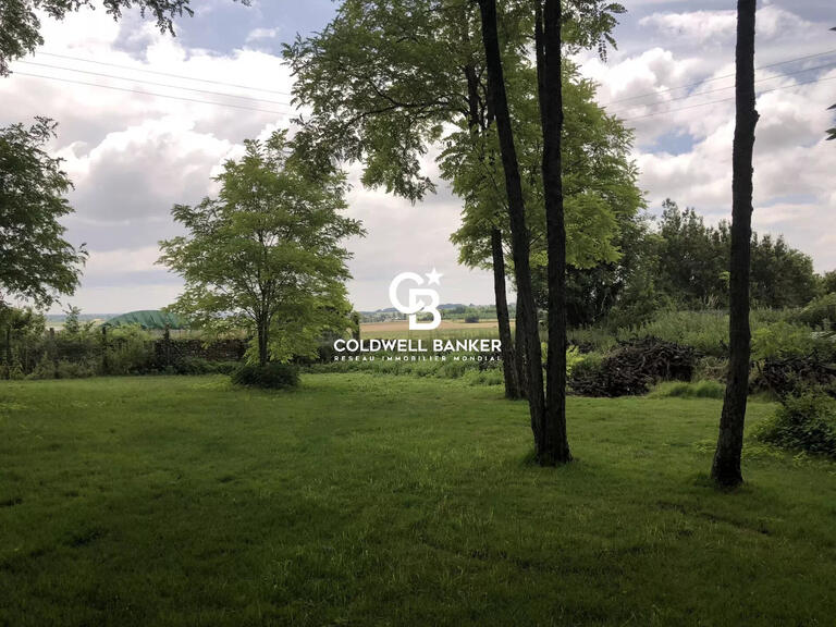 Propriété Mortagne-sur-Gironde - 7 chambres - 996m²