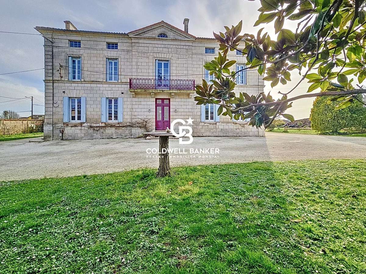 Propriété Mortagne-sur-Gironde