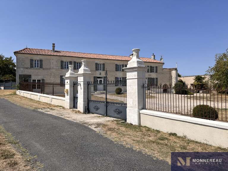 Maison Mortiers - 4 chambres - 379m²