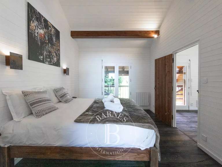 Chalet Morzine - 4 bedrooms - 212m²
