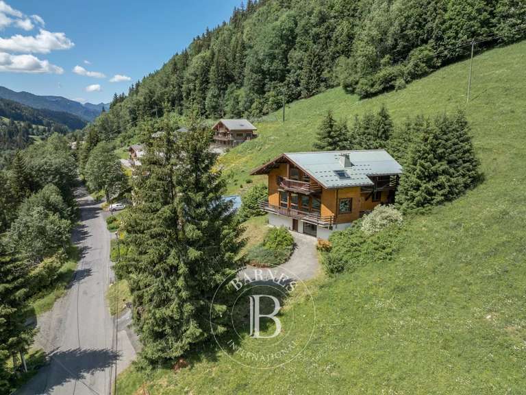 Chalet Morzine - 4 bedrooms - 212m²