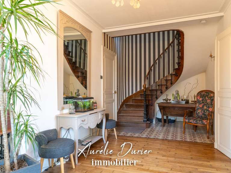 Maison Mosnes - 9 chambres - 623m²