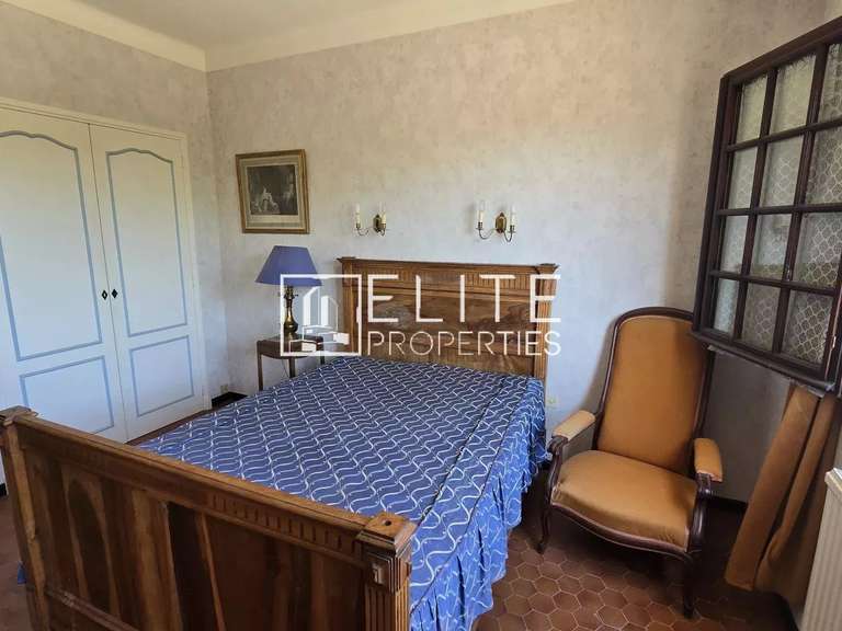 Apartment Mouans-Sartoux - 2 bedrooms - 104m²