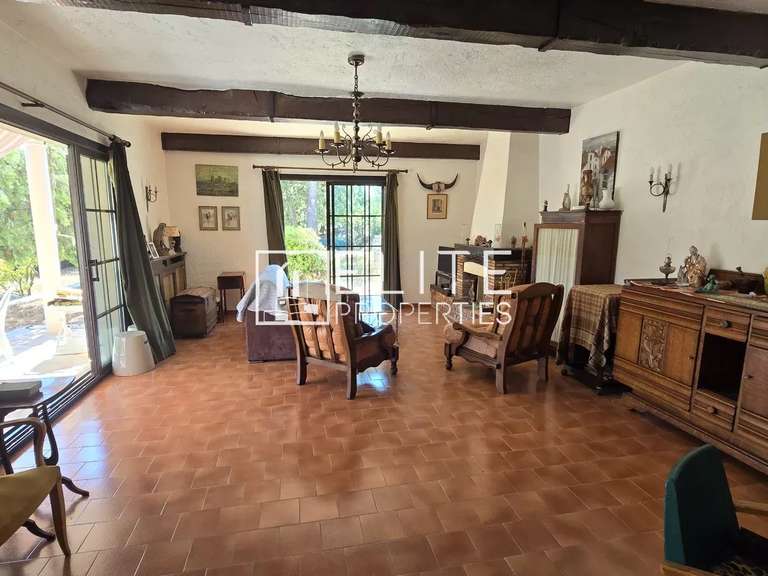 Apartment Mouans-Sartoux - 2 bedrooms - 104m²