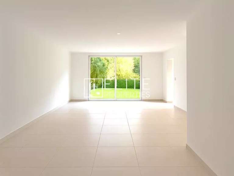 Appartement Mouans-Sartoux - 3 chambres - 80m²