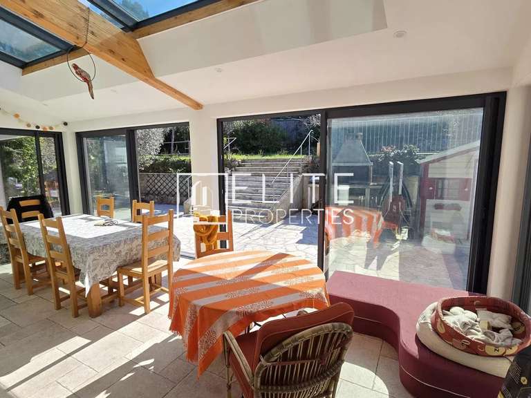 Appartement Mouans-Sartoux - 5 chambres - 200m²