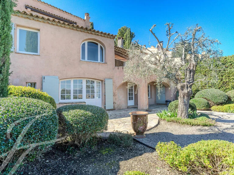 House Mouans-Sartoux - 3 bedrooms - 205m²
