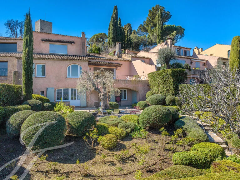 House Mouans-Sartoux - 3 bedrooms - 205m²
