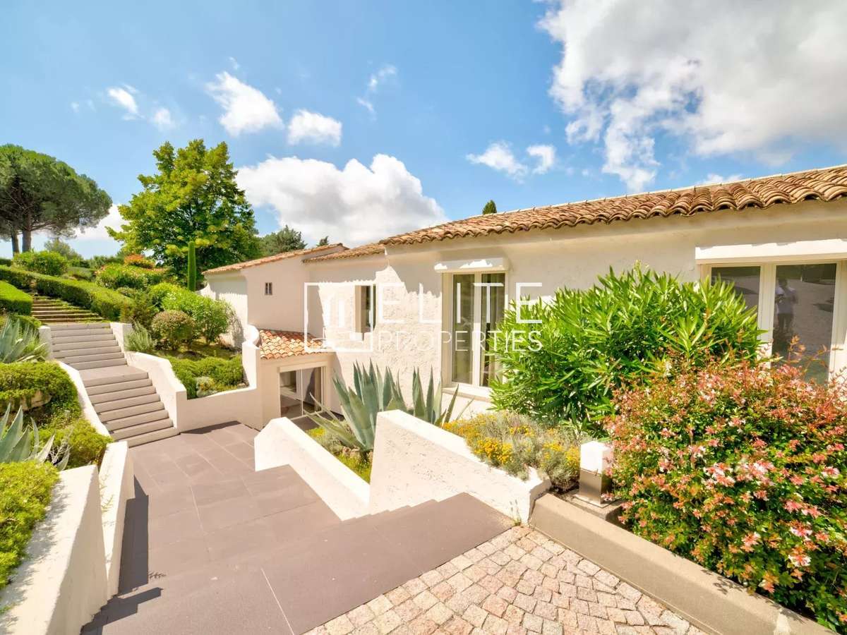 House Mouans-Sartoux