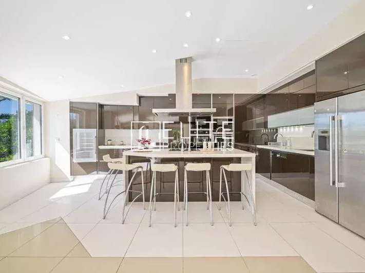 House Mouans-Sartoux - 7 bedrooms - 627m²