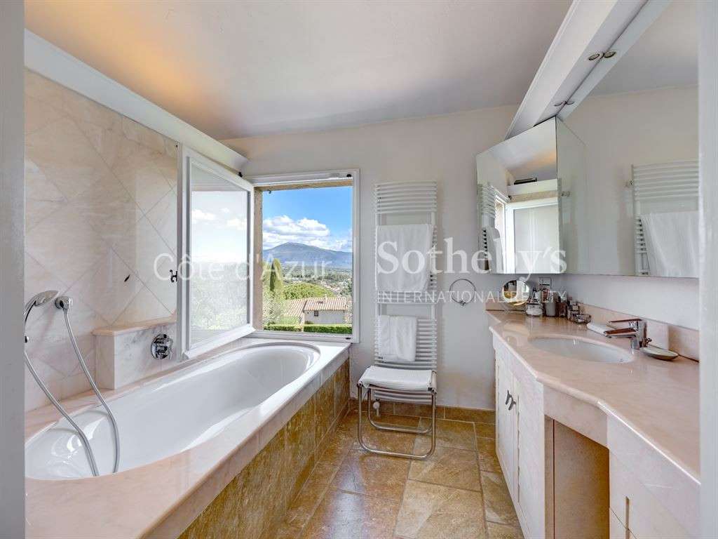 House Mouans-Sartoux