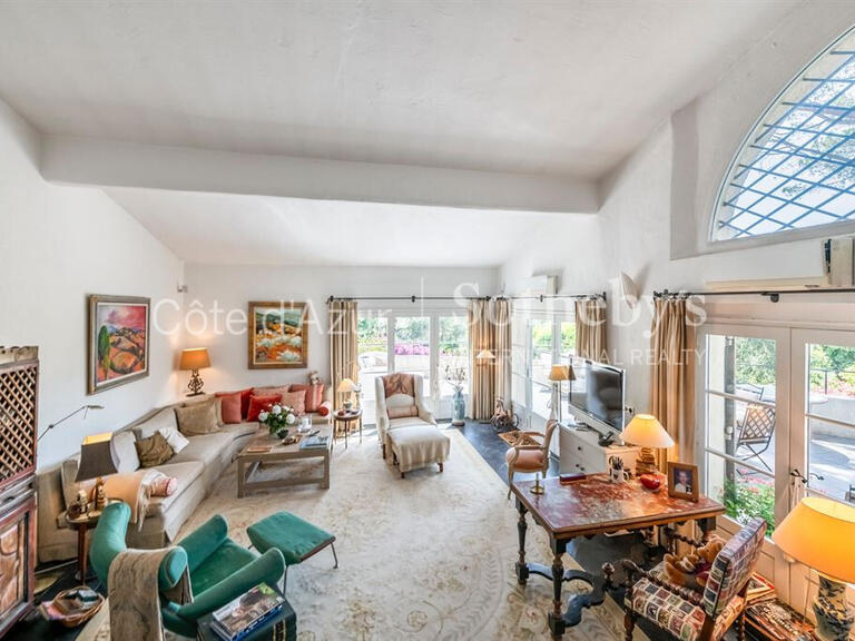 Maison Mouans-Sartoux - 3 chambres - 192m²
