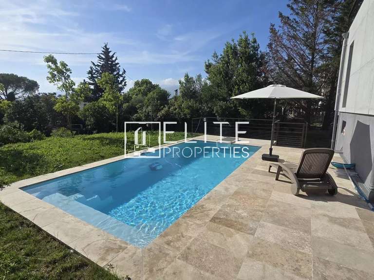 Maison Mouans-Sartoux - 200m²