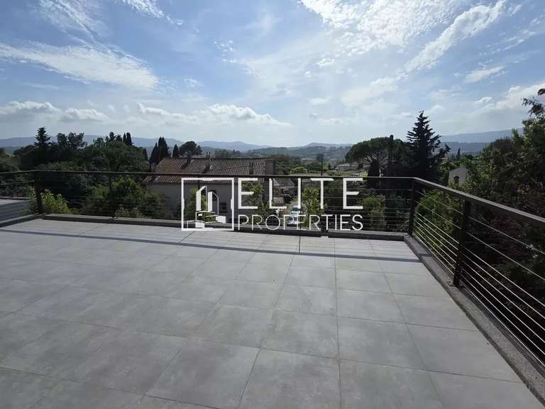 Maison Mouans-Sartoux - 200m²