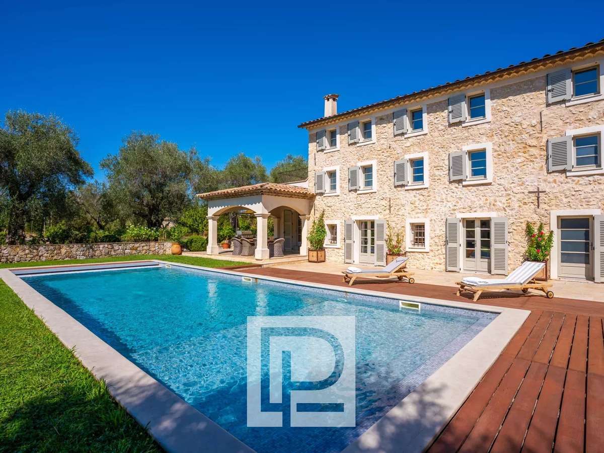 House Mouans-Sartoux