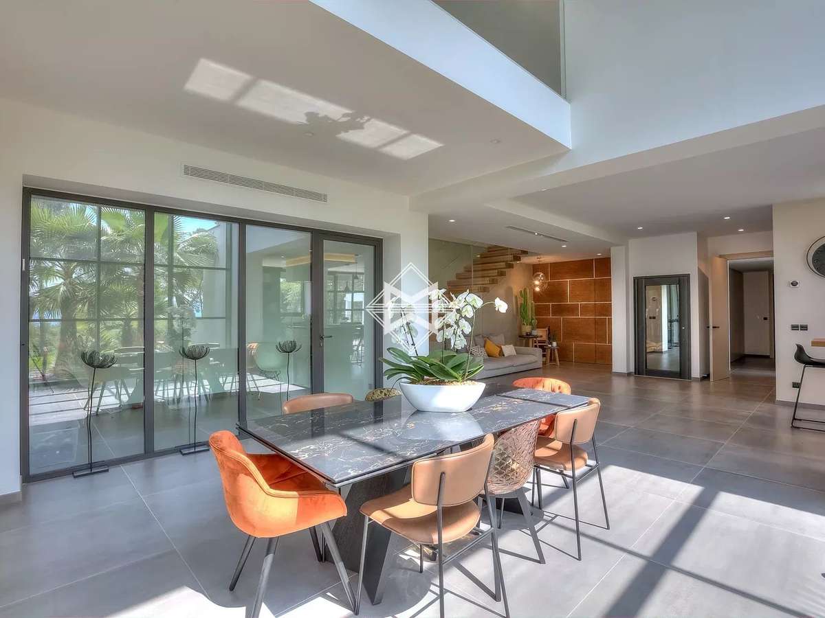 House Mouans-Sartoux