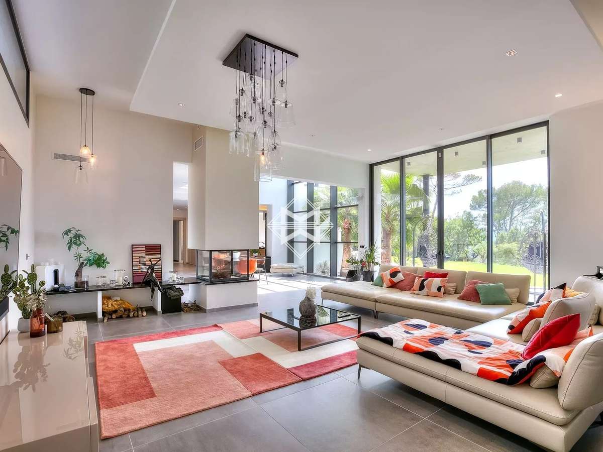 House Mouans-Sartoux