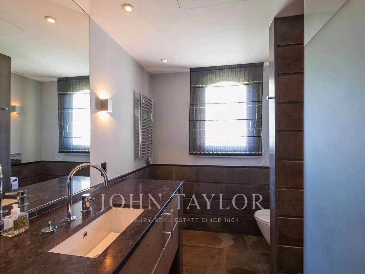 House Mouans-Sartoux