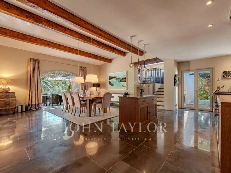 House Mouans-Sartoux - 4 bedrooms - 223m²