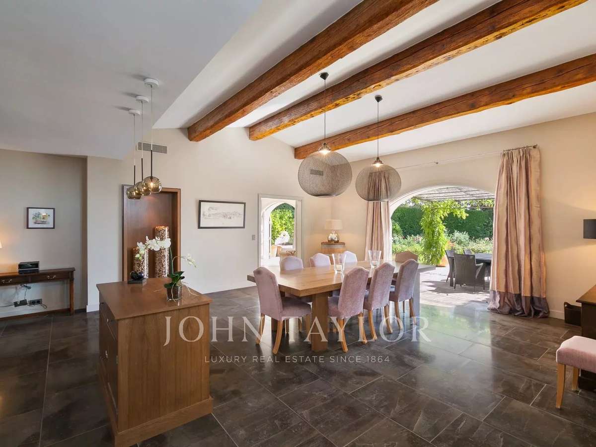 House Mouans-Sartoux