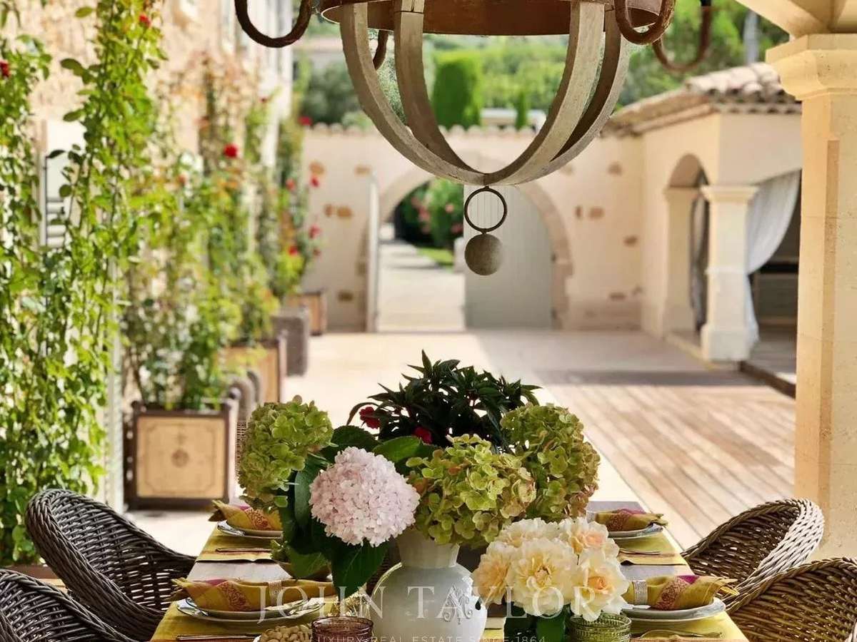 House Mouans-Sartoux