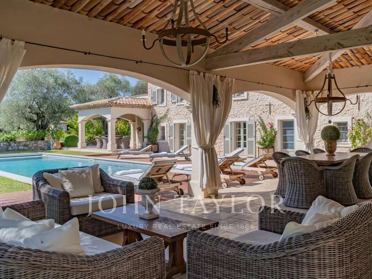 House Mouans-Sartoux