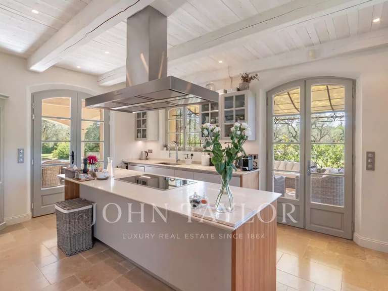 House Mouans-Sartoux - 7 bedrooms - 405m²