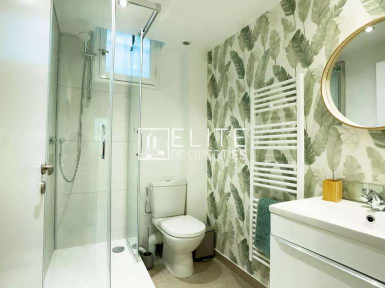 Maison Mouans-Sartoux - 5 chambres - 200m²