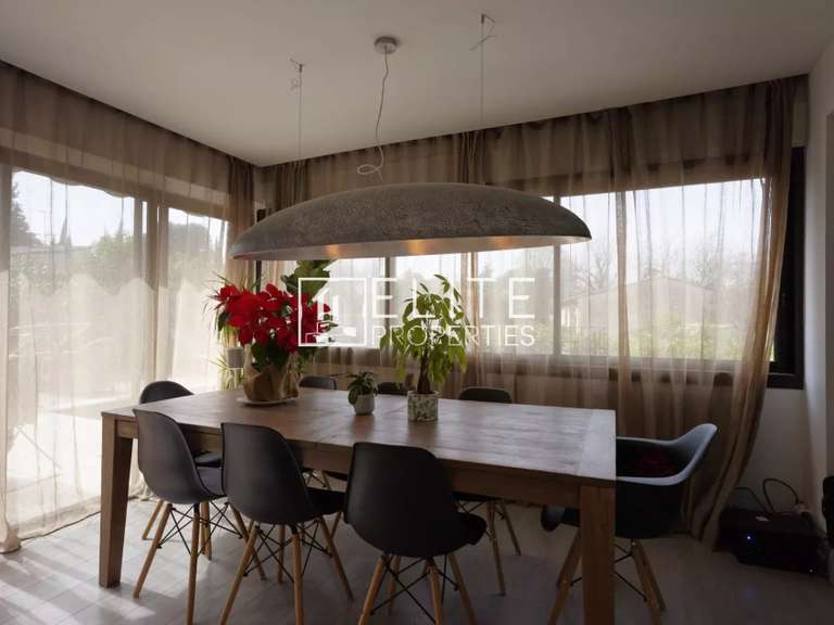 Maison Mouans-Sartoux - 5 chambres - 200m²