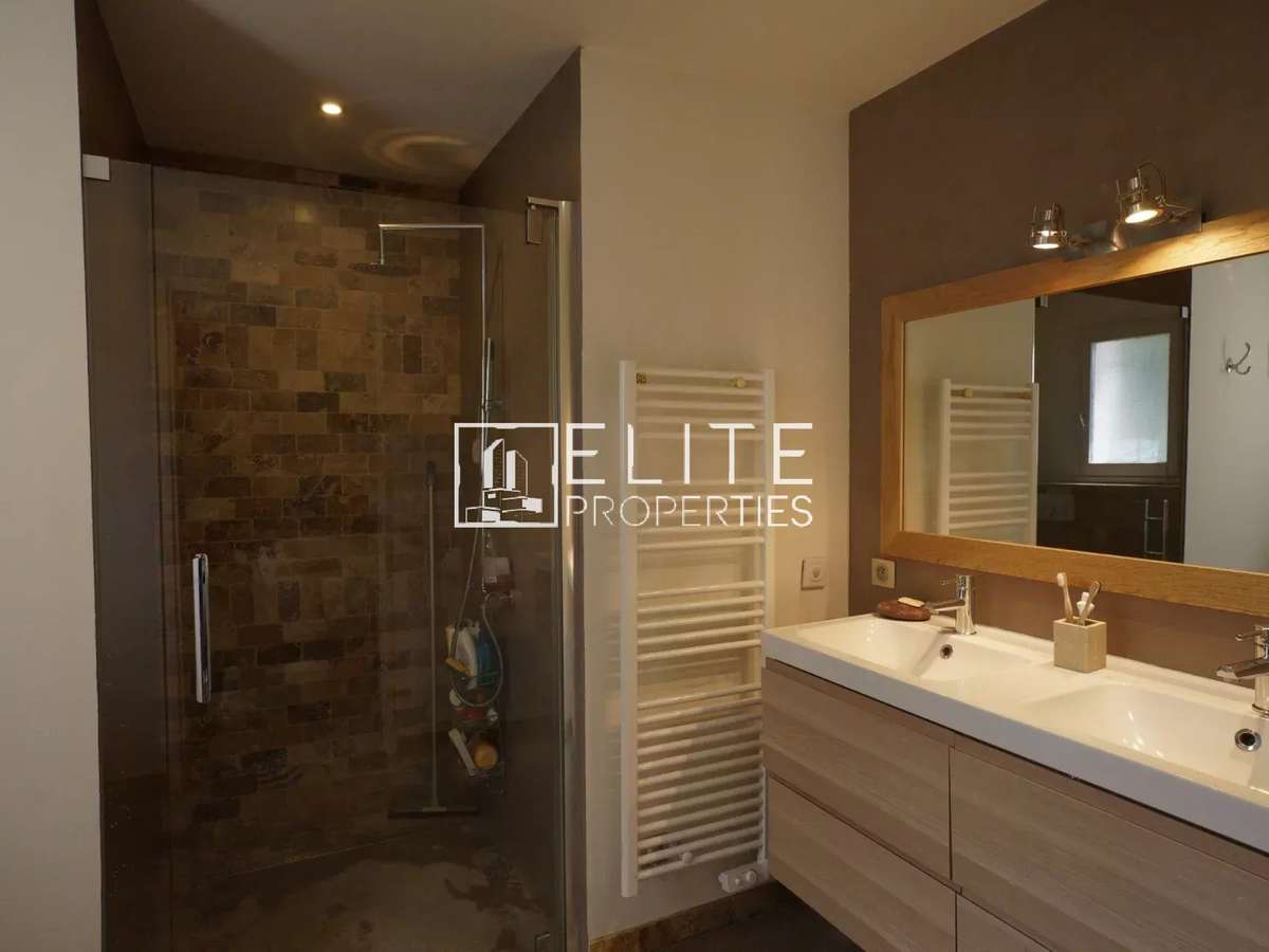 House Mouans-Sartoux