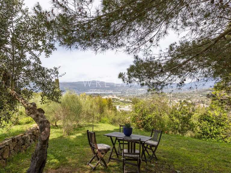 House Mouans-Sartoux - 4 bedrooms - 218m²