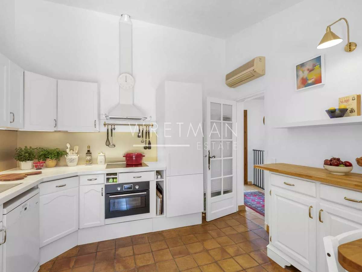 House Mouans-Sartoux