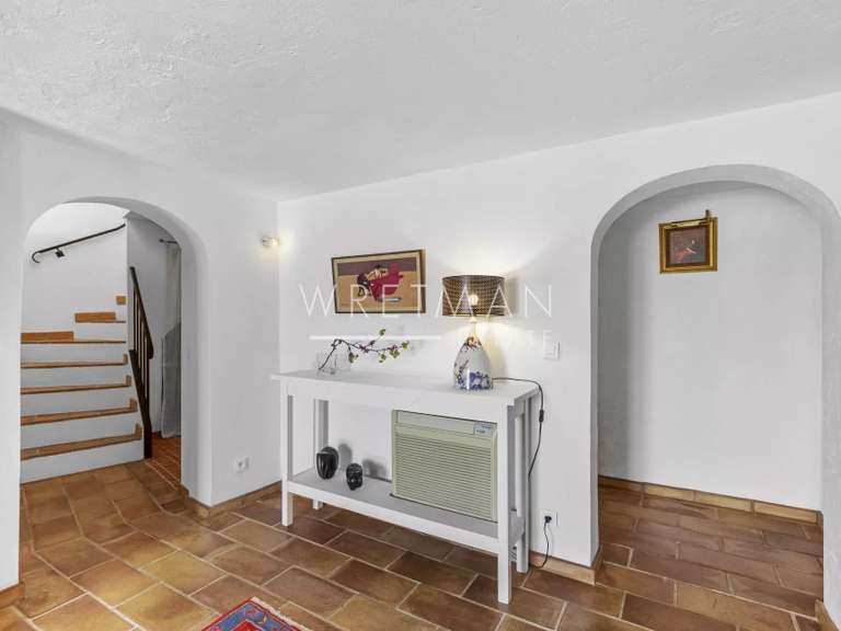 House Mouans-Sartoux - 4 bedrooms - 218m²